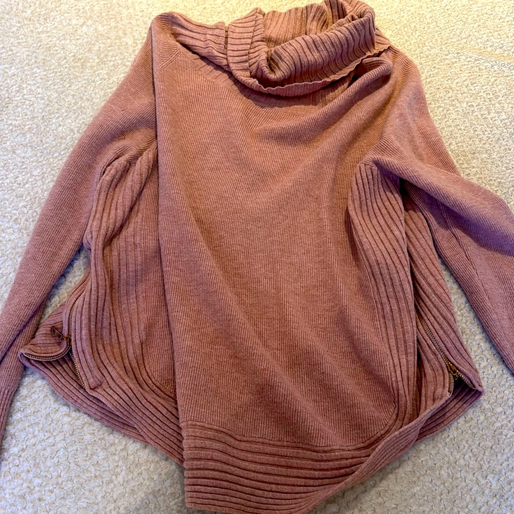 Turtleneck Pink sweater